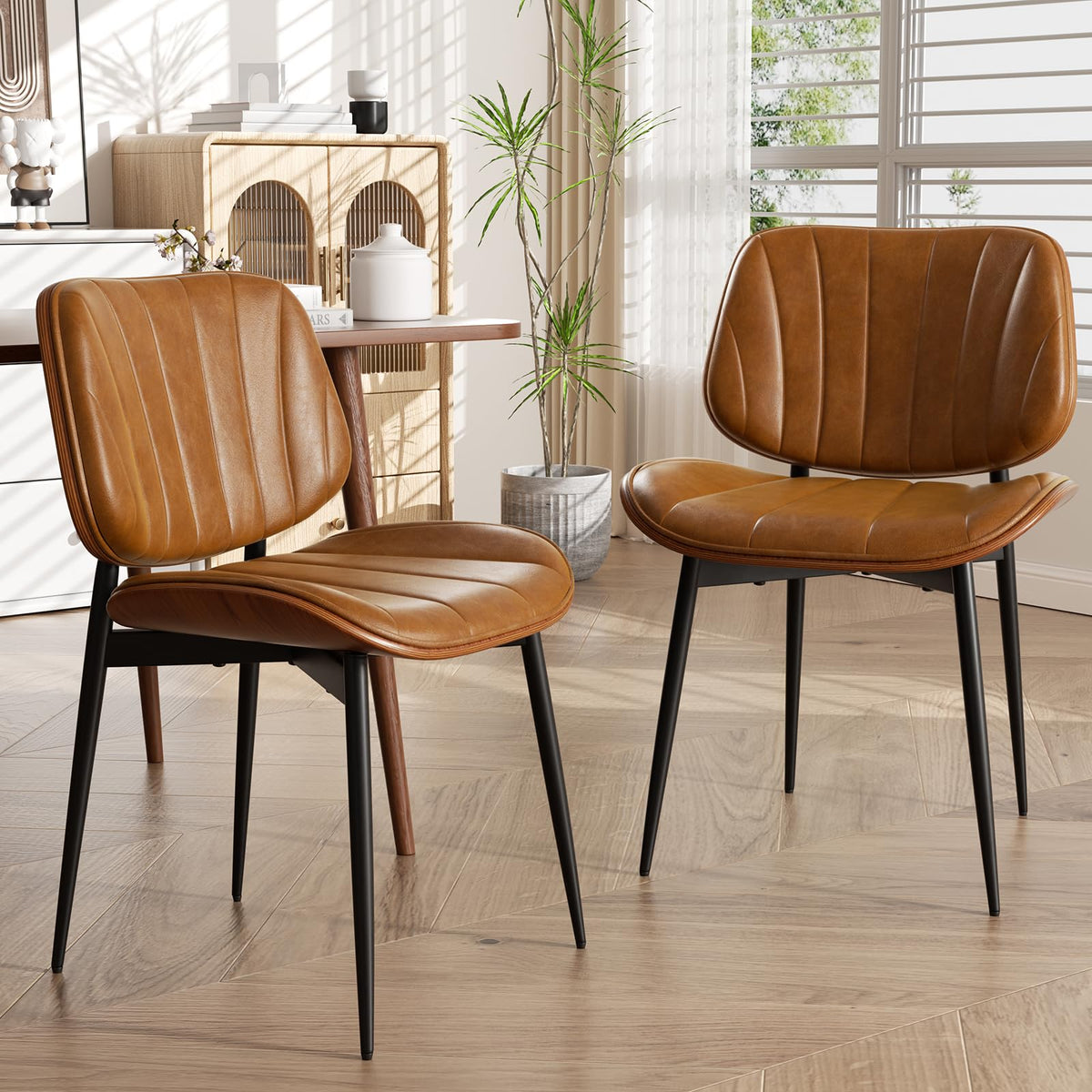 Dining Chairs Set of 2, Mid Century Modern Dining Room Chair, Upholstered Faux Leather Kitchen Chairs with Walnut Bentwood Back and Metal Legs for Kitchen Dining Room Living Room, Black