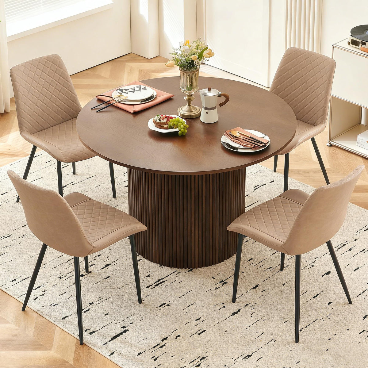 PU Leather Dining Chairs Set of 4, Modern Armless Dining Room Chairs, Comfy Upholstered Kitchen Chairs with Backrest, Black Metal Legs for Living Room, Dinning Room, Beige